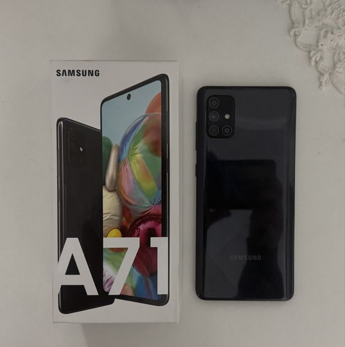 Продам телефон Samsung A71 / 128 ГБ / Градиент