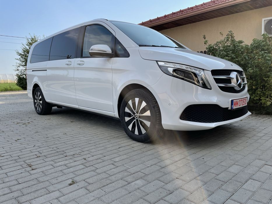 Inchirieri microbuze Noi 8-9 locuri