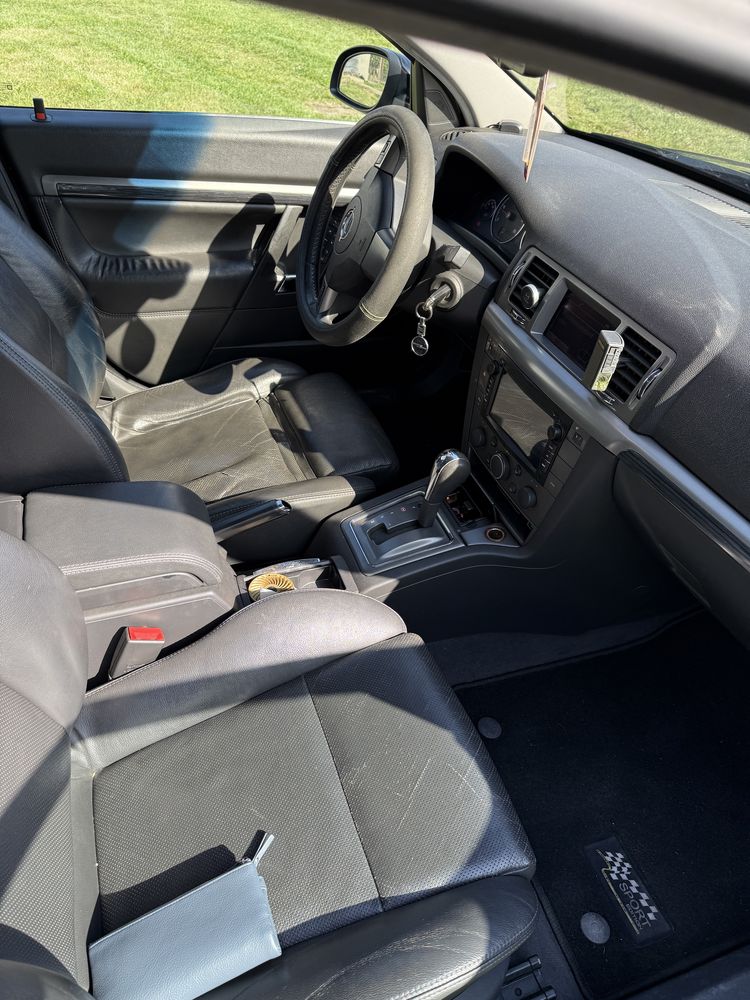 Opel signum 2008 1.9 150 hp cdti