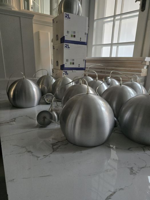 Pendul stil clopot de iluminat
