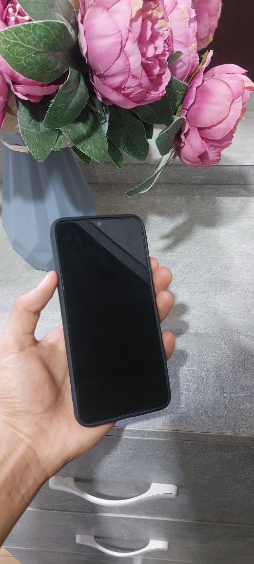 Продается VIVO в идеальном состаяние