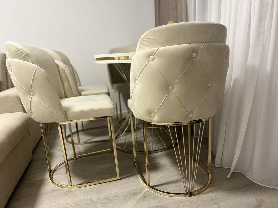 Set 4 scaune de vanzare