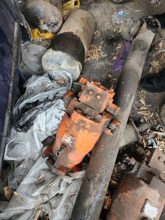 Гидравлический насос на спецтехнику на бетономешалку