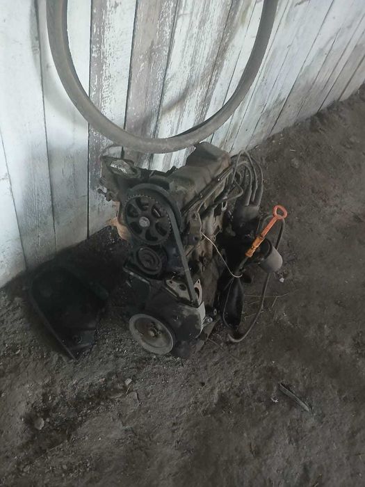 Продам двигател ауди 1.8