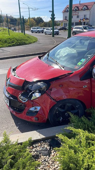 Vand pentru dezmembrare Renault Twingo