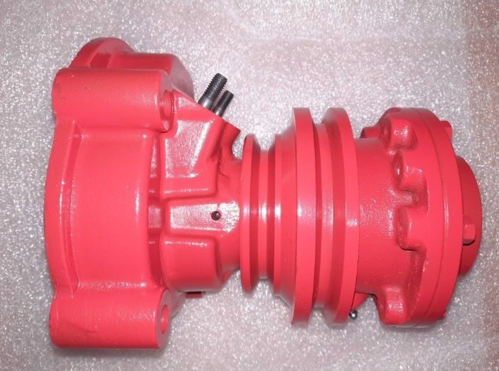 Pompa hidraulică tractor U650/Pompa apa tractor U650