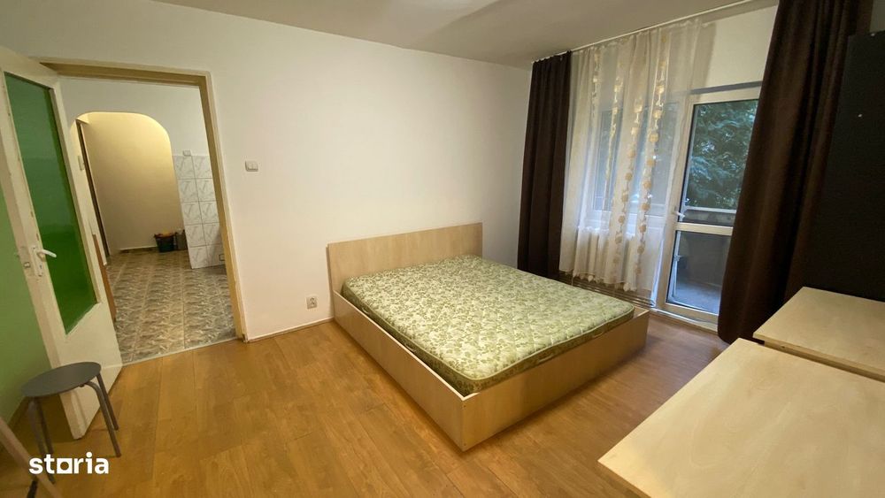 Oportunitate !! Apartament  cu 3 camere in Grigorescu , et 1/4