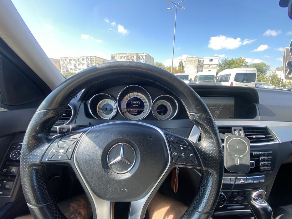 Vand /schimb Mercedes c220 Cdi 170cp facelift 2012