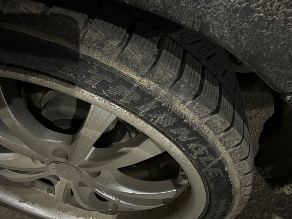 Продам резину в отличном состоянии