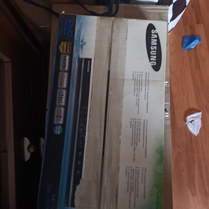 Продам ДВД плеер Samsung