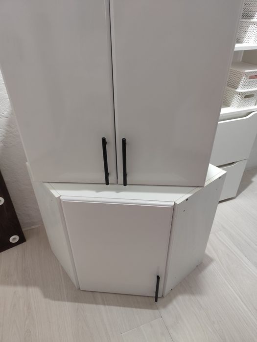 Продам кухонные шкафы