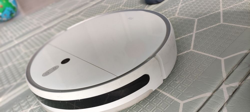 Прахосмукачка робот Xiaomi