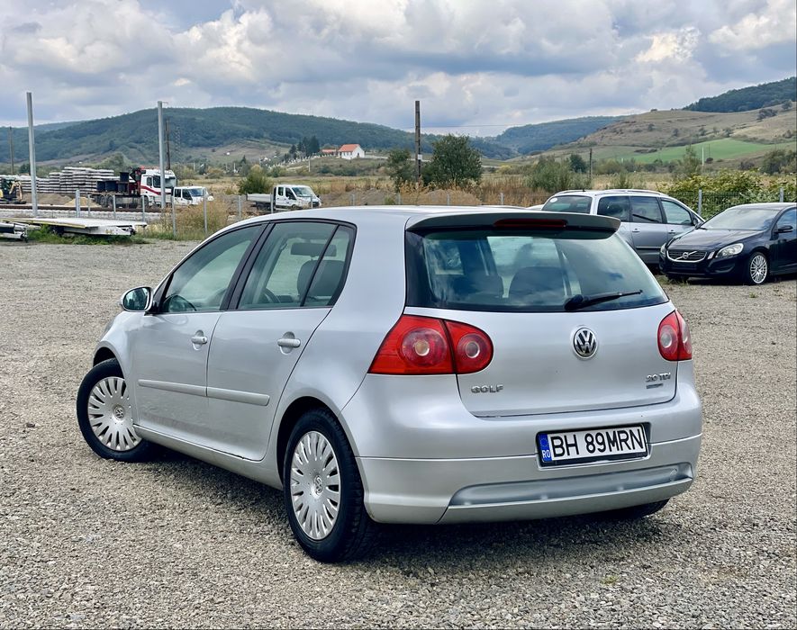 Volkswagen Golf 5 / 2.0TDI BKD 140CP / Pachet R-Line / Inmatriculat