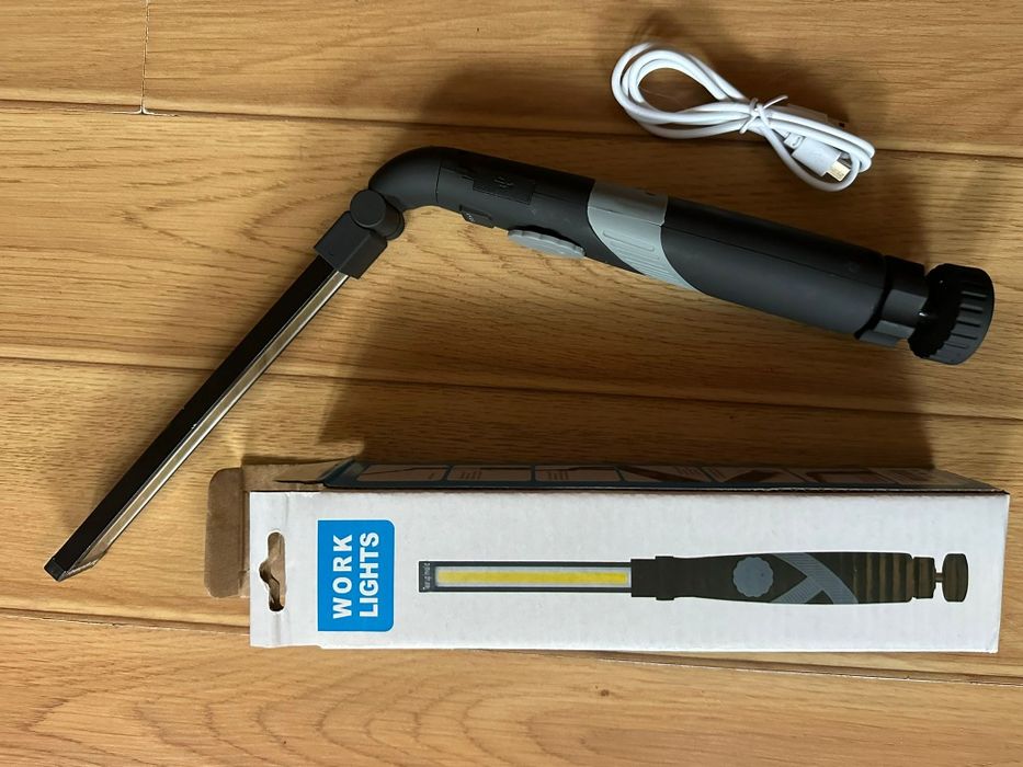 Lanterna cu led,cu magnet