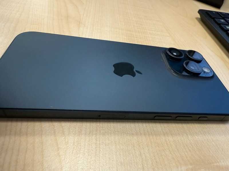Iphone 15 Pro - 128GB