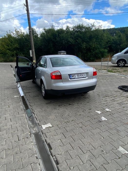 Vând audi A4 B6 An 2000