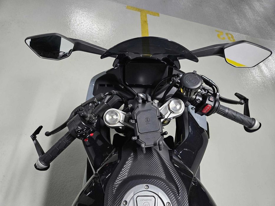 CFMoto 450 SR-S 2024 - 1650 km [ABS, TCS]
