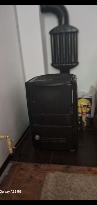 Semineu fonta pe gaz cu arzator