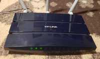 >Router (Modem) "TL-WR1043ND" 300MBps.
Merge , și pe Cablu, și Wi-Fi.