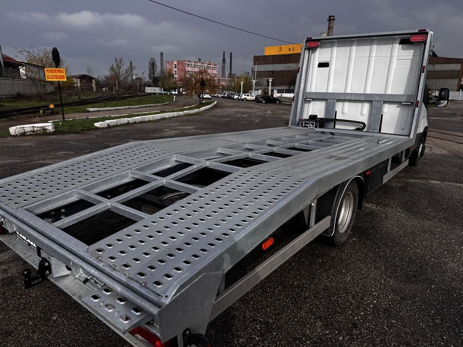 Iveco Daily 7.2 T C180 Platforma auto cabina dormit 2020