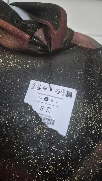 rochie bershka cu eticheta eleganta