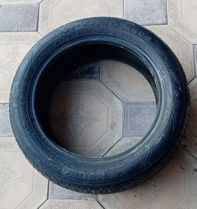 4 ta R15 shina sotiladi