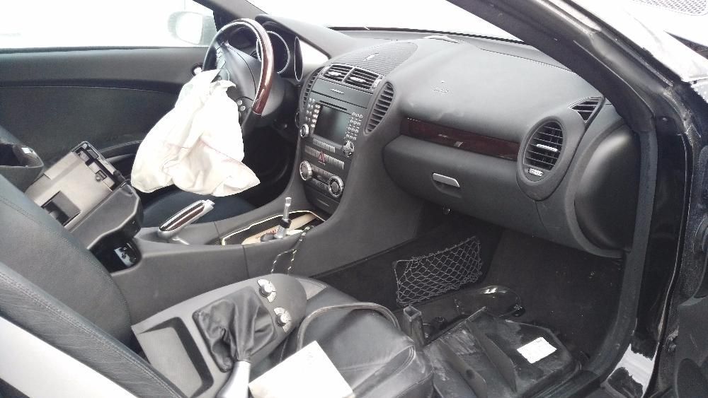 Mercedes SLK 200 kompressor 2006г. 100 000км На Части