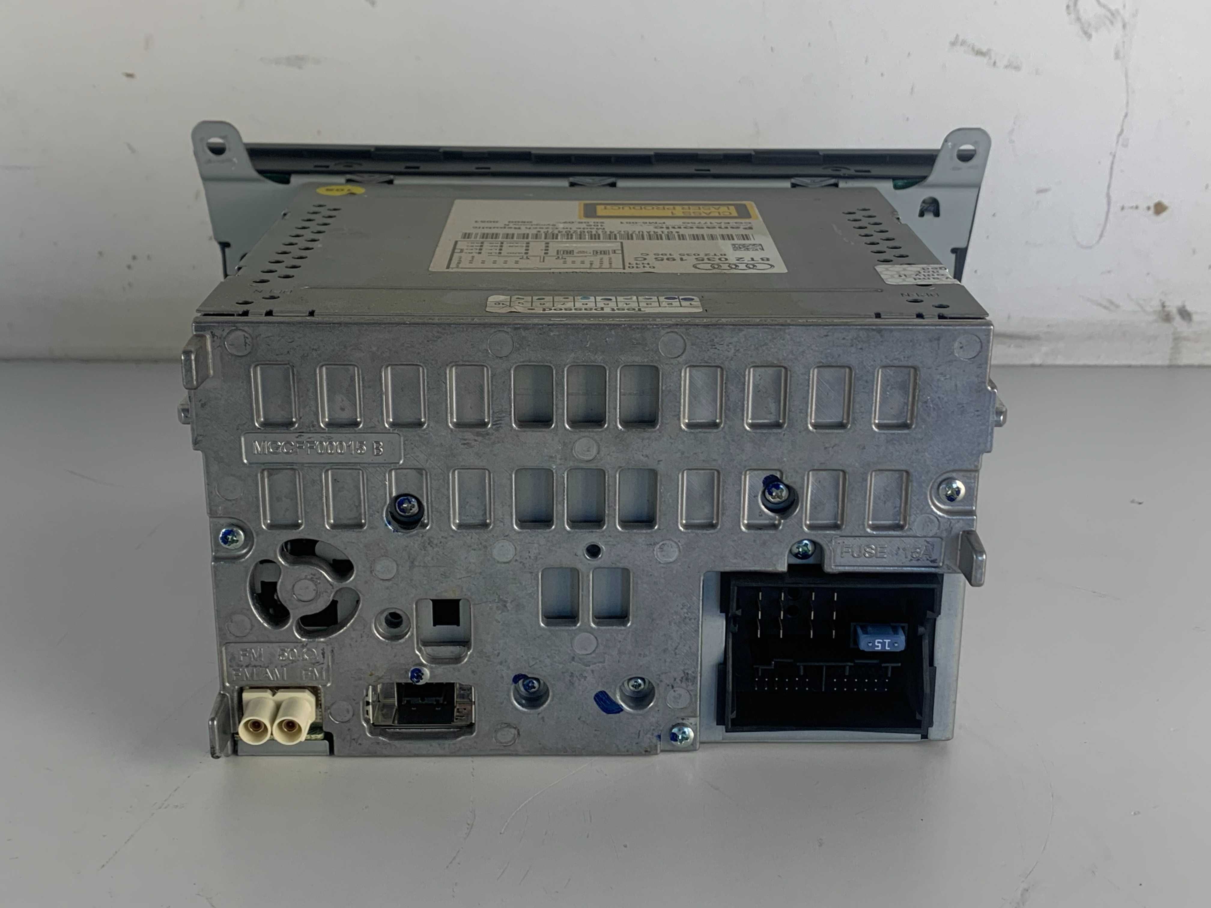 Радио CD GPS DVD Player Audi A5 S5 (04-08)г. 8T2035195C