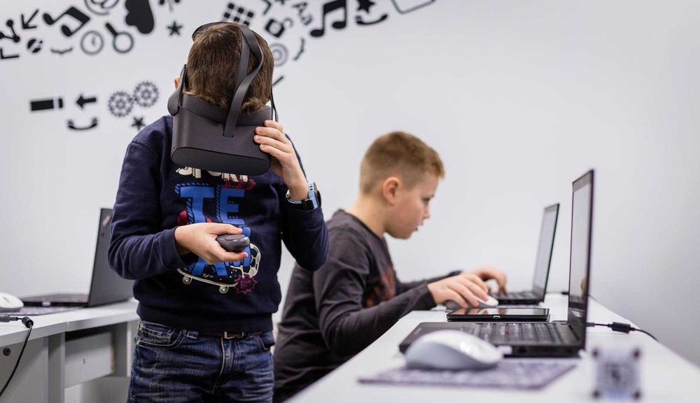 Afacere la Cheie:Franciză Logiscool Educațională pentru Copii in IT/AI