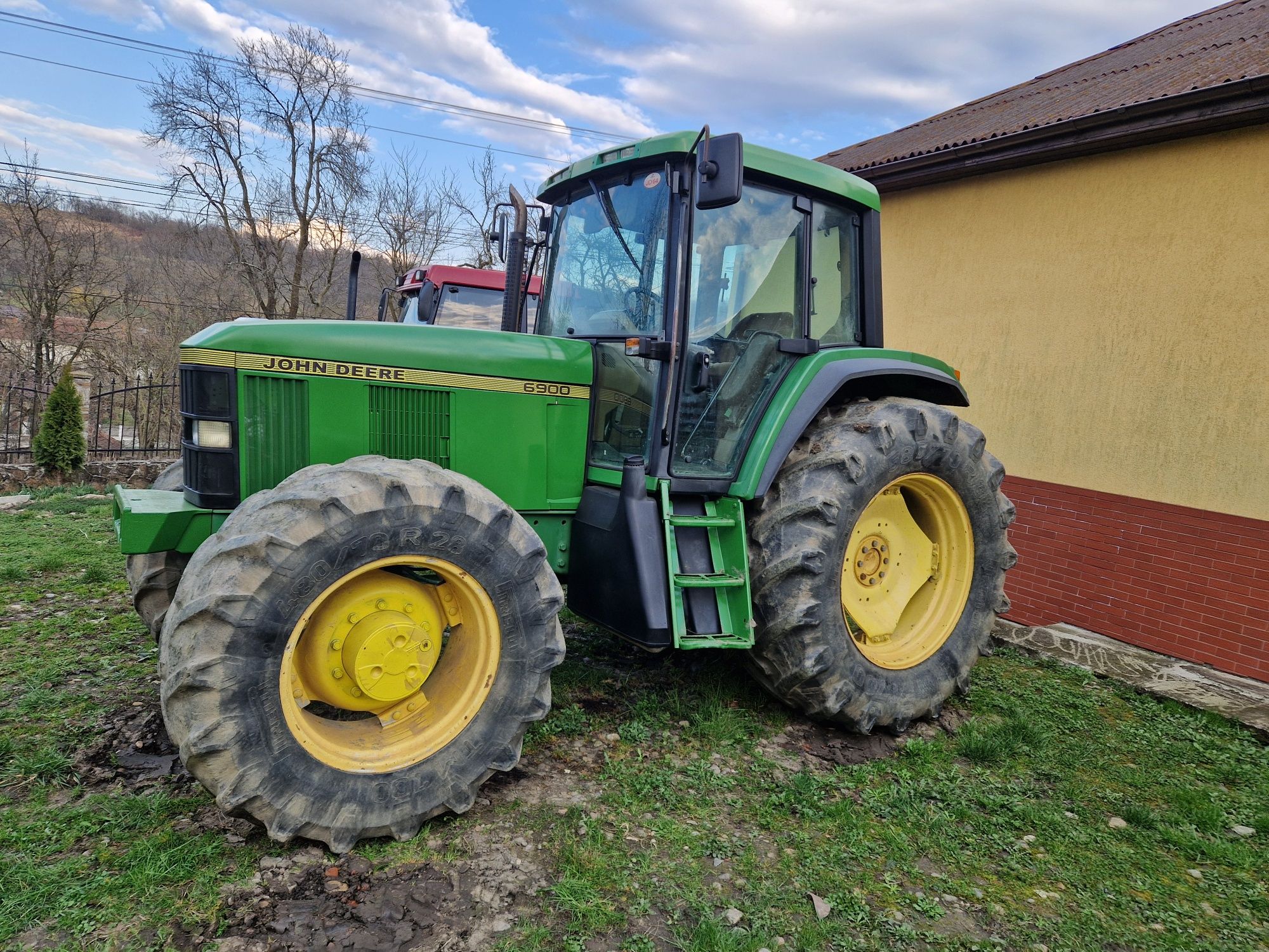 Tractor John deere 6900