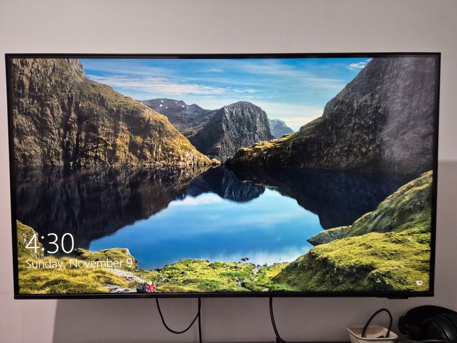 Smart Monitor Samsung M7 TV 42 inch