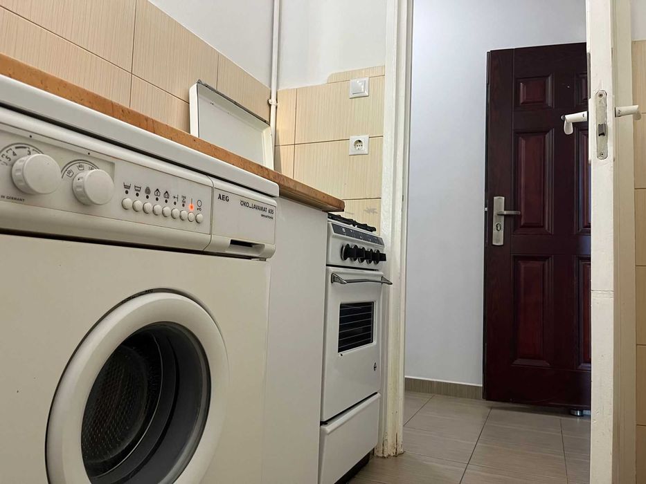 Apartament ingrijit cu Brazi la balcon