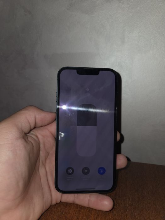 Iphone 13  СРОЧНО!!!