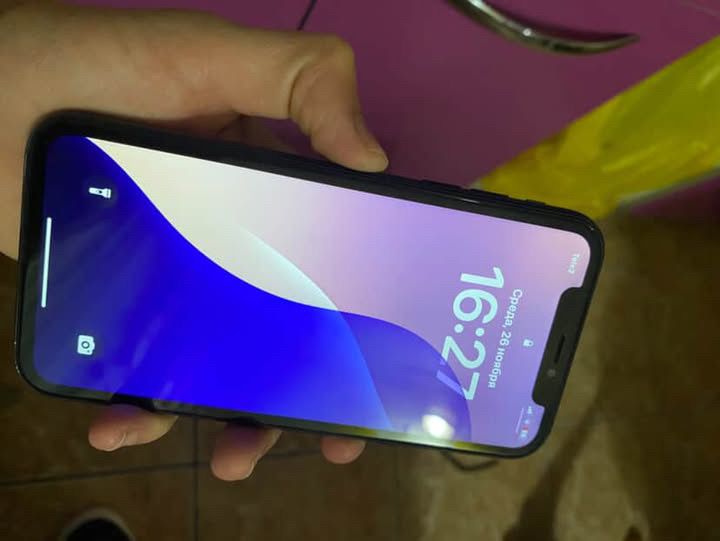 Айфон хр 64 фейс работает