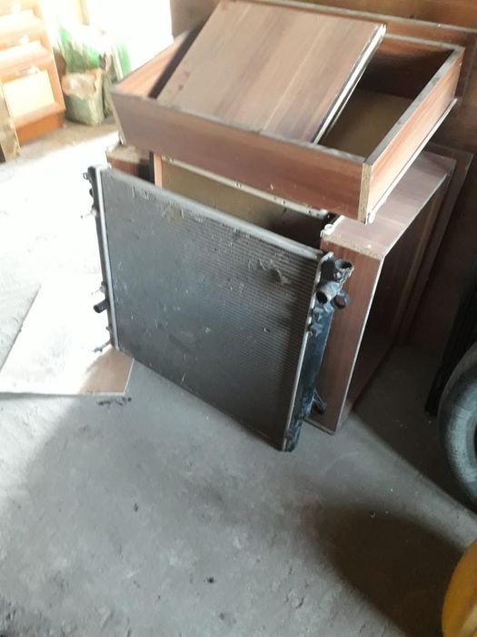 Продам радиатор охлаждения