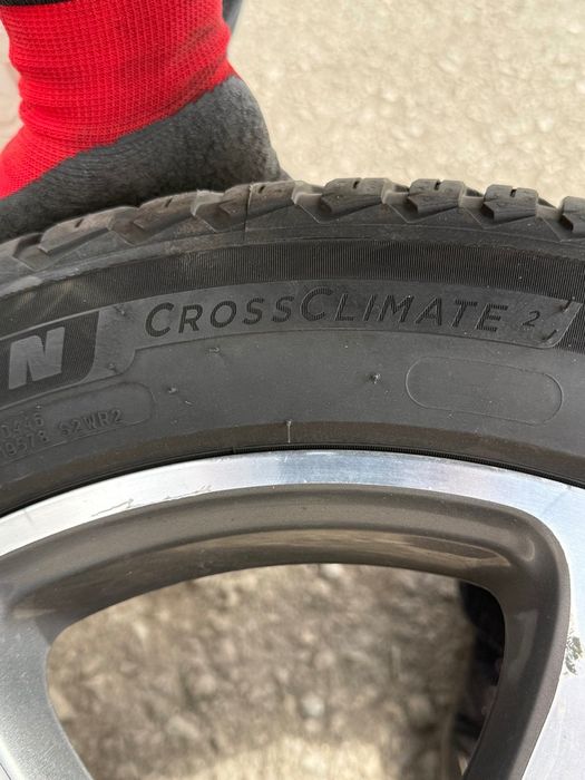 Зимни гуми с джанти 245/45/R18 MICHELIN TOTAL PERFORMANCE