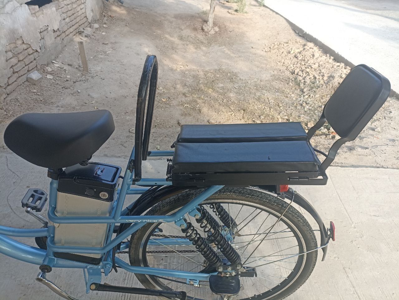 Velosiped electron