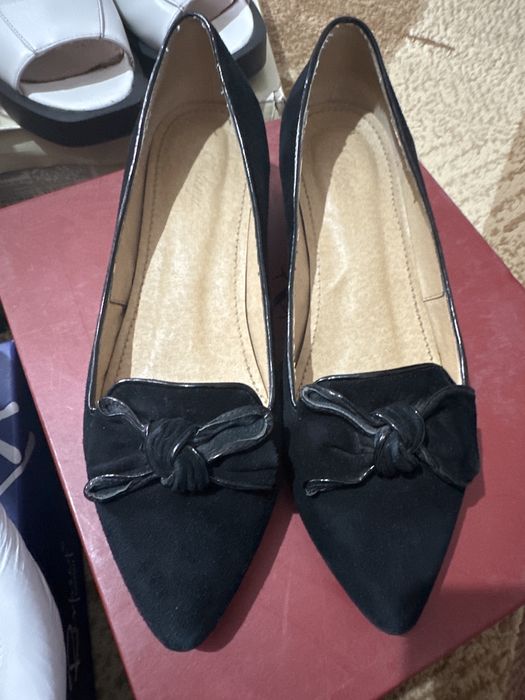 Әйелдерге арналған аяқ-киімдер