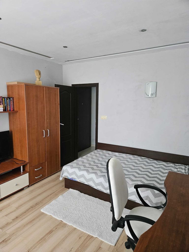 Продава се Четиристаен апартамент в Видин, Христо Ботев - 125 кв.м за 1240 €/кв.м - Снимка #17