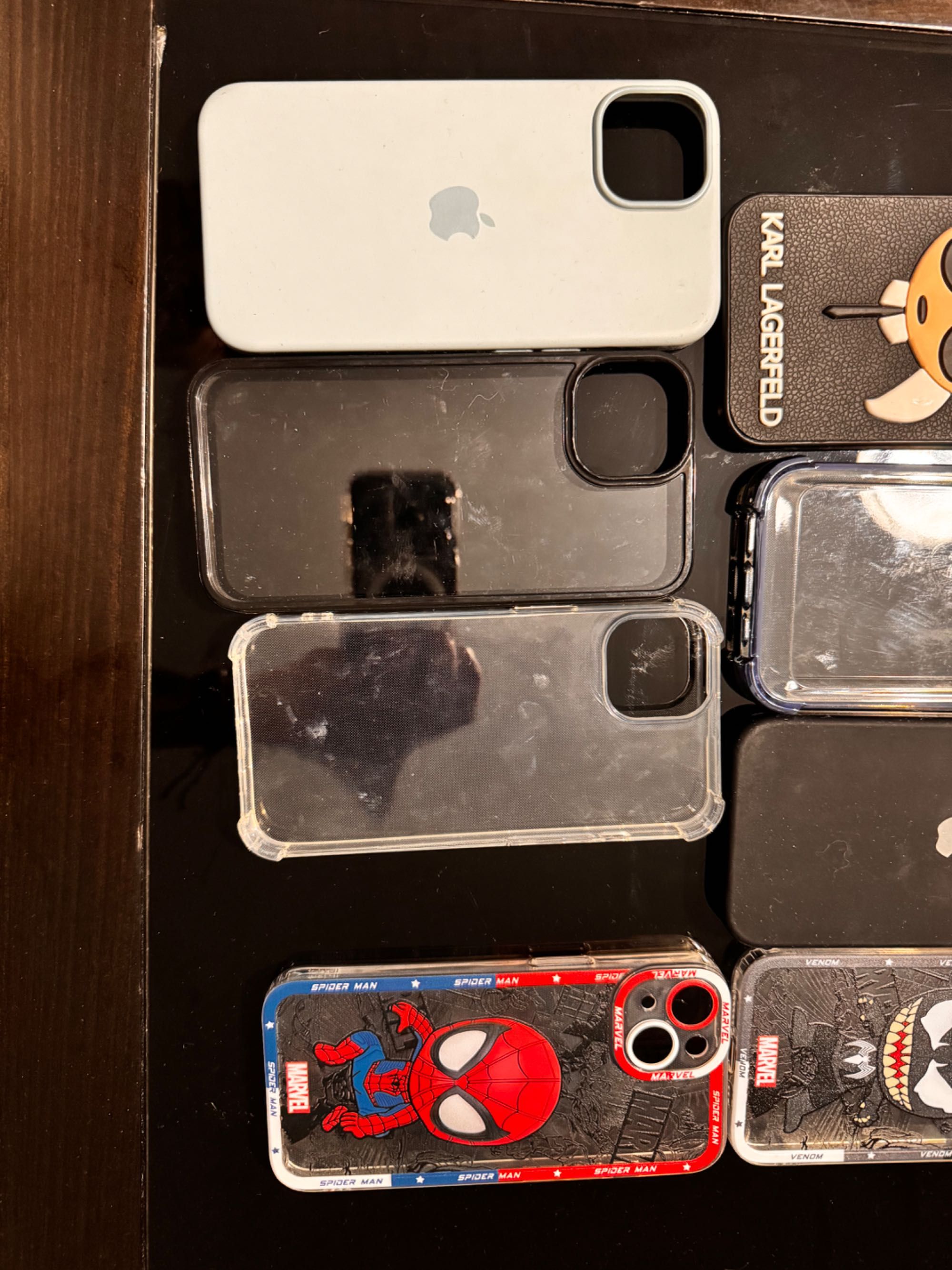 Кейсове за iphone 14