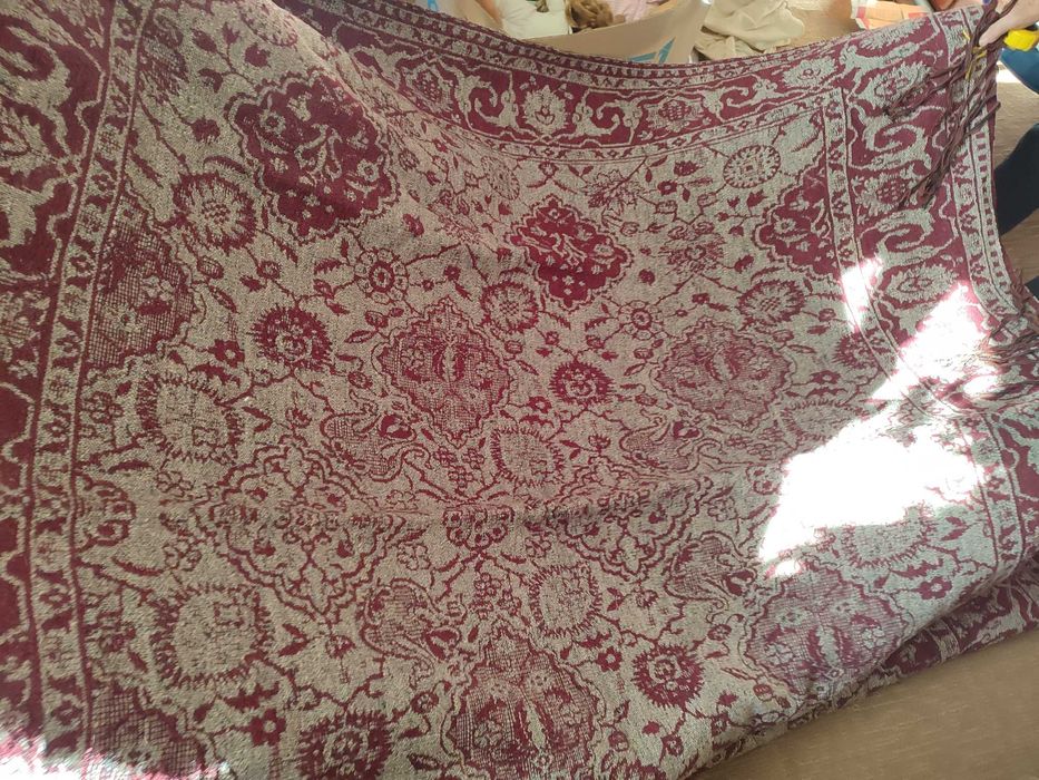 НОВ! Двулицев Килим!!!