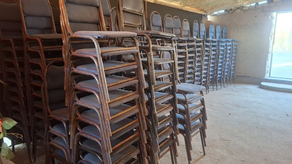 Tuy tadbir Stol Stul sotiladi bu