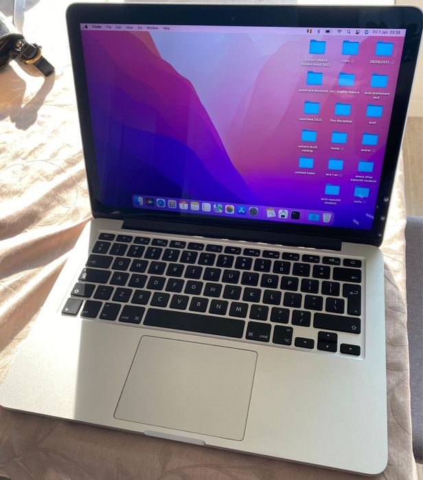 Vand Macbook pro 13” Early 2015