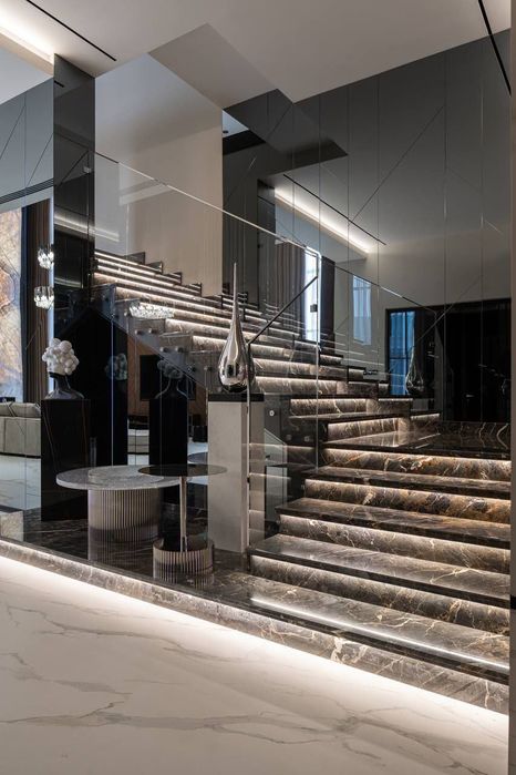 Продается 2х уровневый дом, ор-р: ул. Никитина, 716 м²