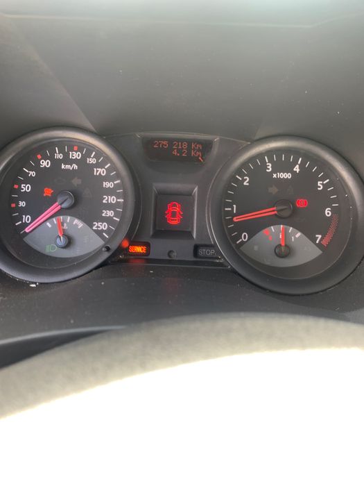 Vînd Renault Megane 2. 2005 1.6 16v
