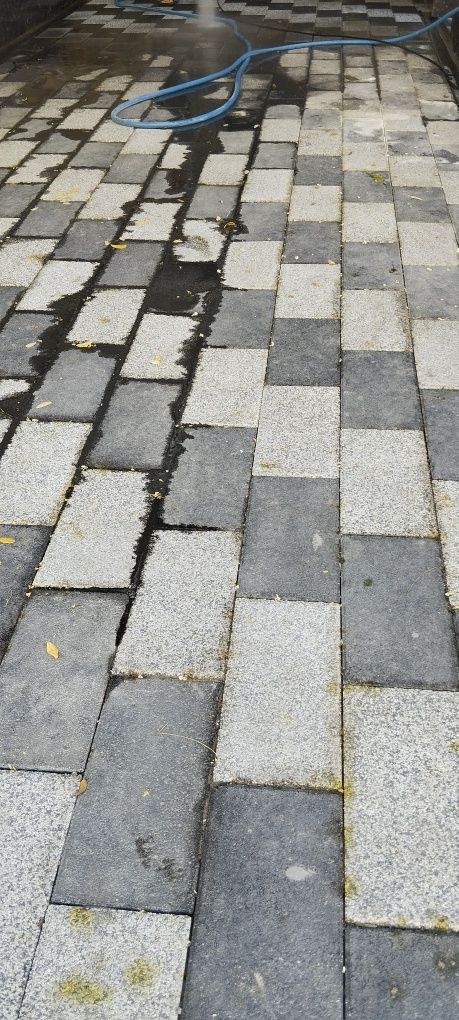 Покраска и чистка брусчатки