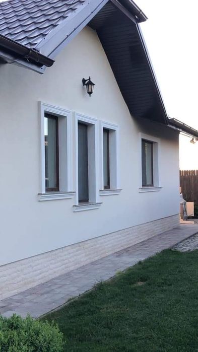Execut amenajari interioare / renovări / zugraveli / finisaje