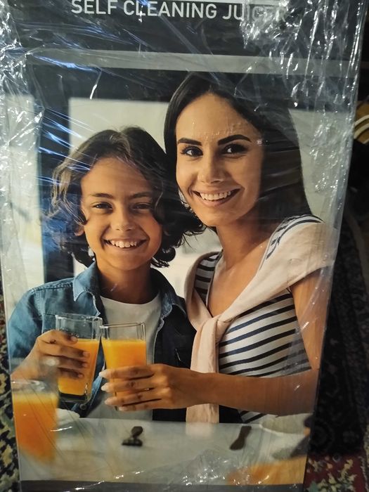 Самопочистваща се сокоизстиствачка Stardast