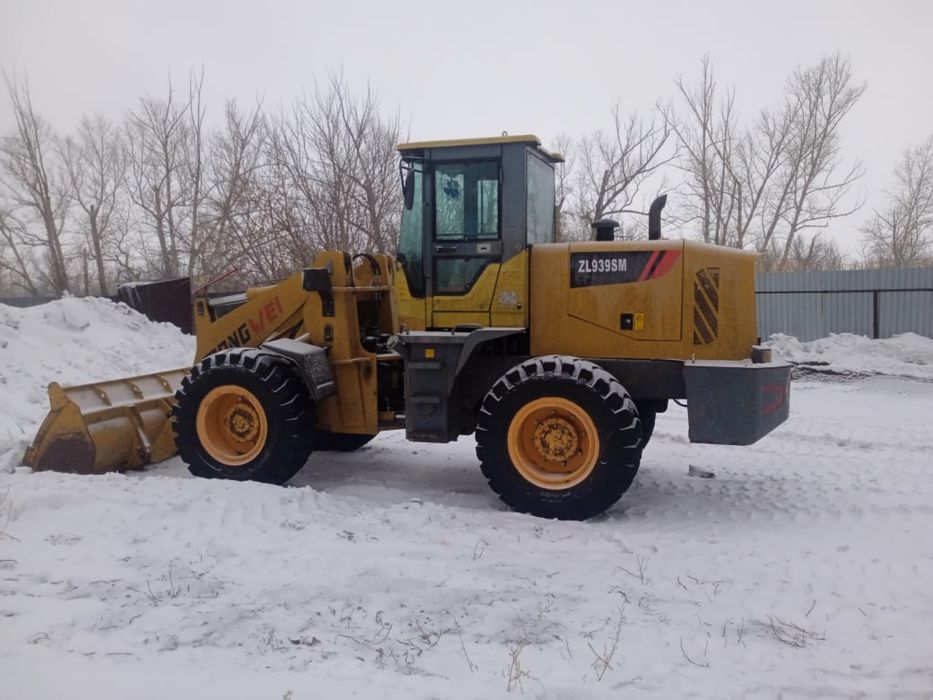 Продам Погрузчик 2 х кубовый ,в отличном состояний 2022 г/в