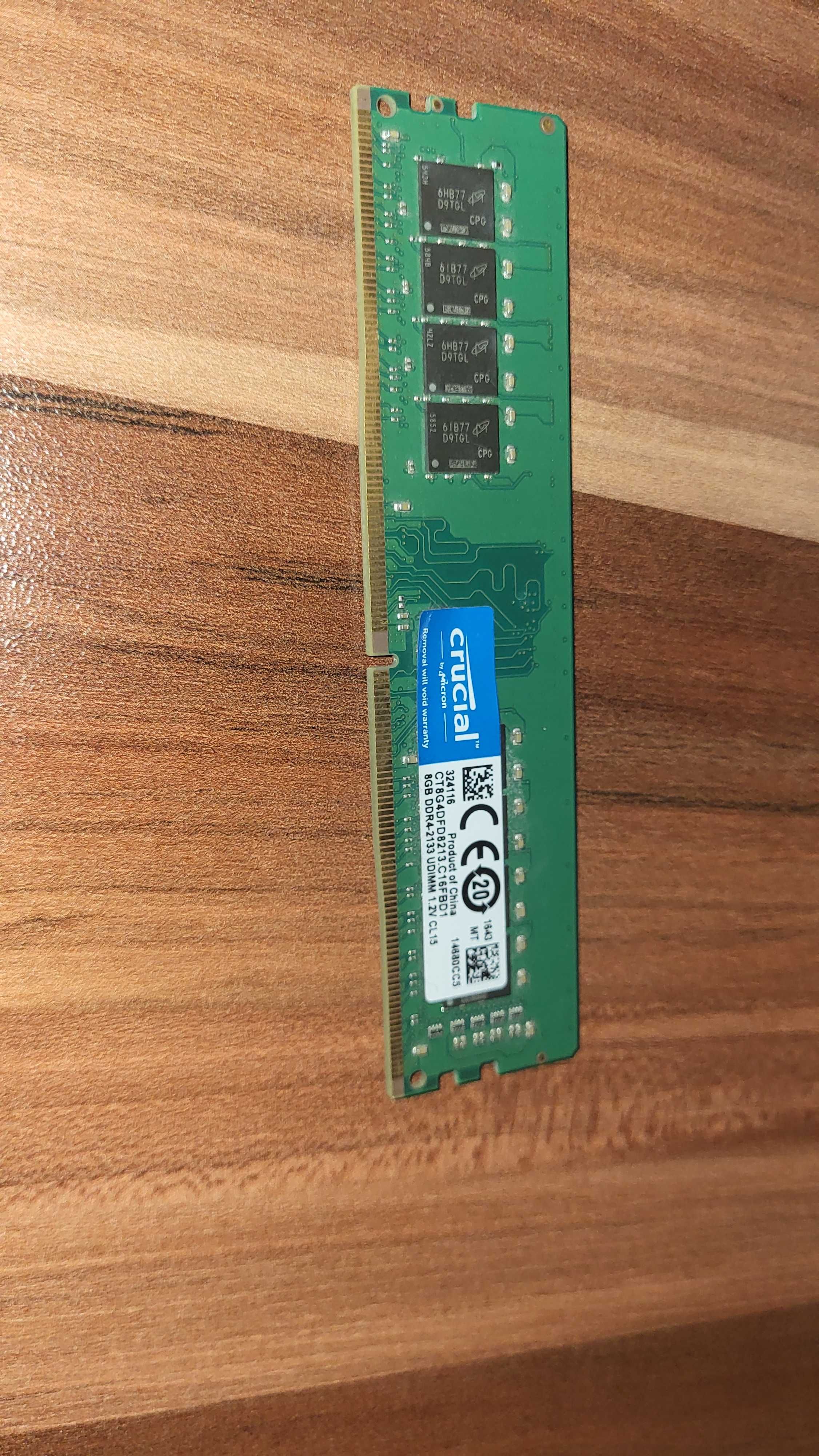 Рам памет Crucial 8GB, DDR4-2400MHz